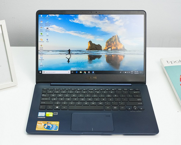 Dòng laptop Asus UX430UN GV096T
