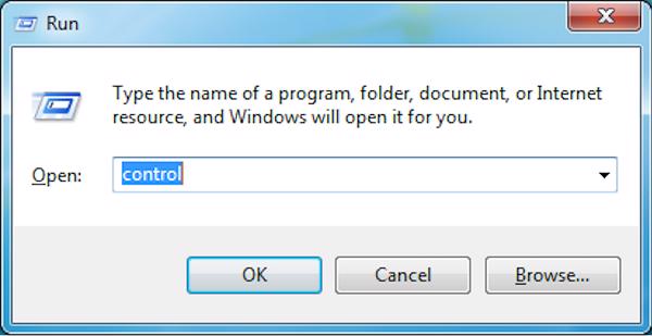 Truy cập nhanh bằng tổ hợp phím Windows + R -> nhập lệnh Control -> Enter
