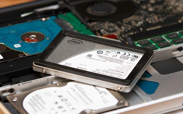 Lý do nên mua ổ cứng ssd cho laptop Dell